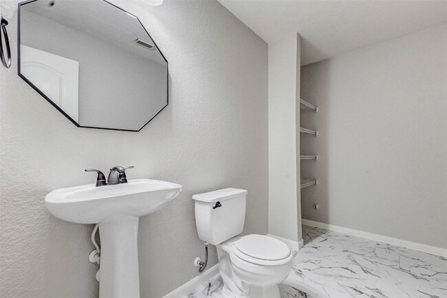 Building Photo - 11251 Wild Goose Dr