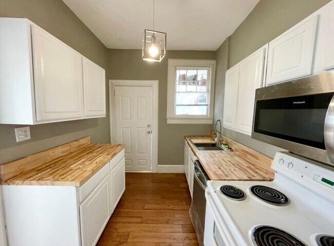 Building Photo - spick147