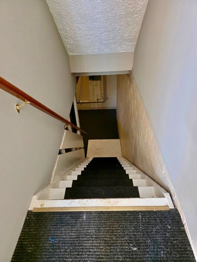 Building Photo - 3BR Townhome in Riverside Neighborhood of Belcamp!