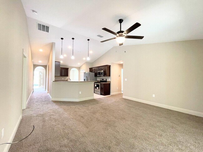 Building Photo - 8225 SW 135th Street Rd