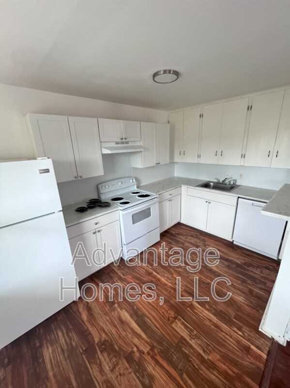 Building Photo - 1007 N Scott Ave