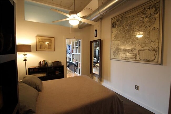 Building Photo - 172 Haynes St SW