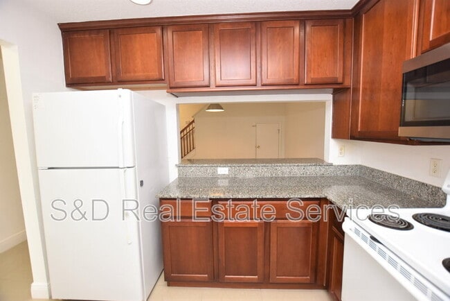 Building Photo - 5410 River Rock Rd