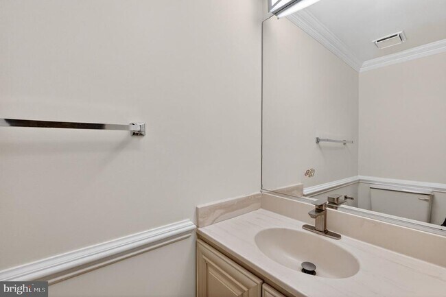 Building Photo - 3736 Angelton Ct