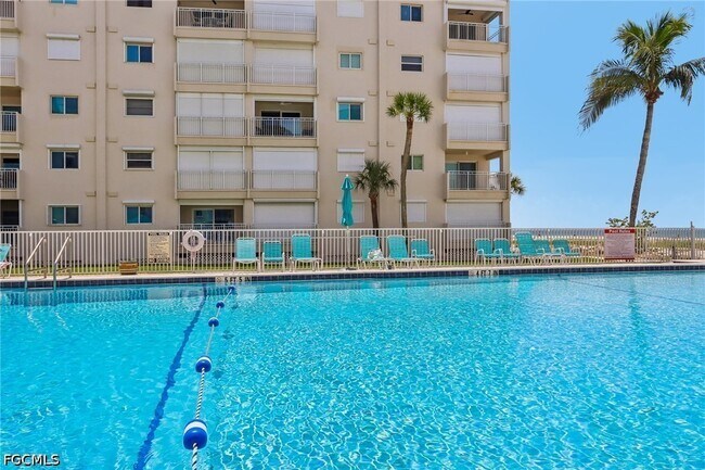 Building Photo - 7400 Estero Blvd