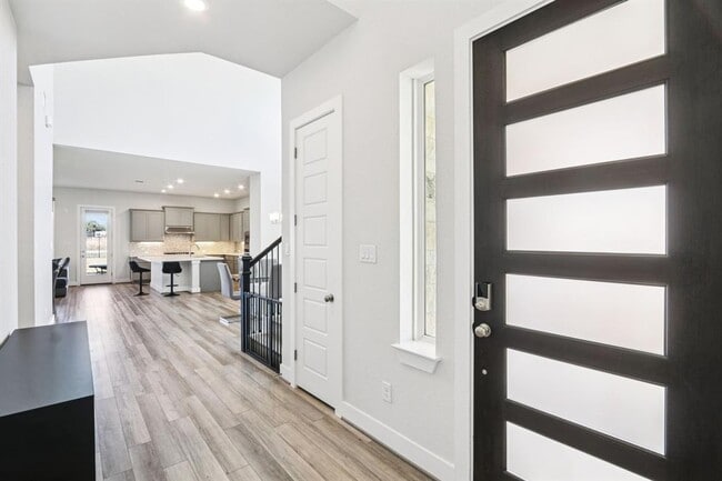 Building Photo - 4608 Pleasant Pl