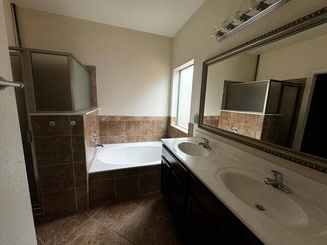 Building Photo - 1291 Rustic Bend Pl