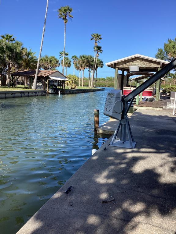 Building Photo - 189 Lewis St