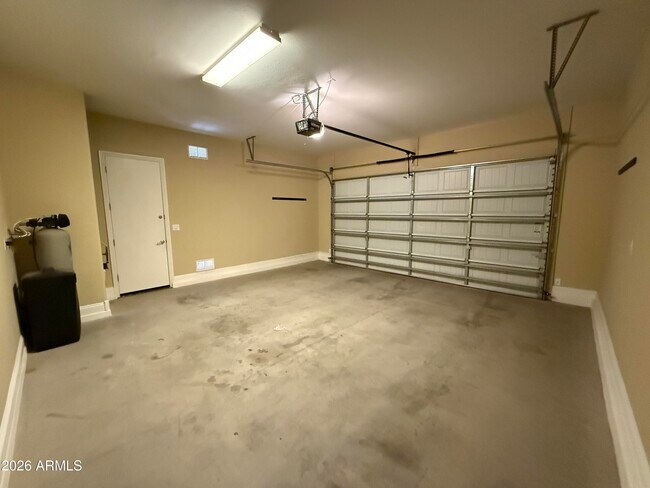 Building Photo - 3320 S Waterfront Dr
