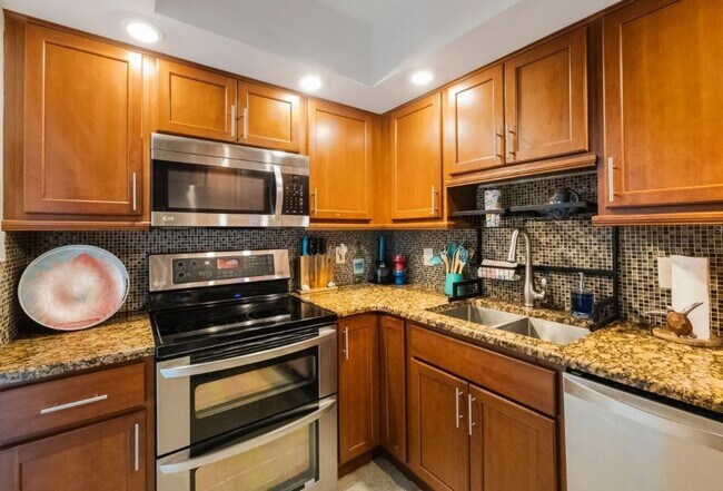 Building Photo - Beachside Living! Fully Furnished 1BR Condo – Move-In Ready | St. Pete Beach