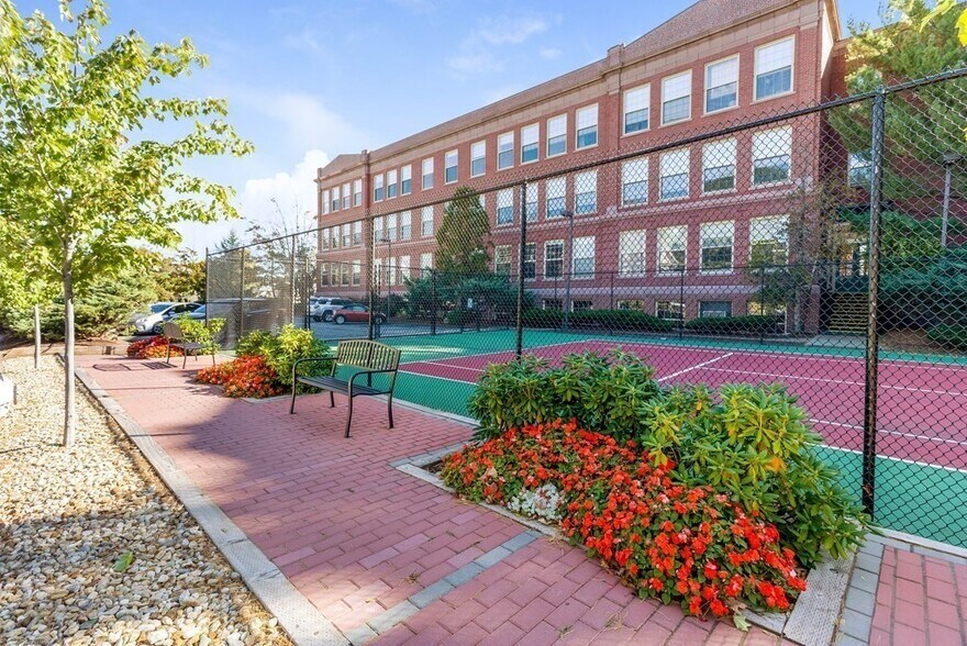 Tennis Court - 64 Forest St