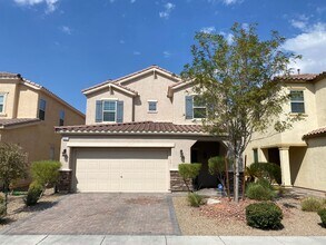 Building Photo - TUSCANY GUARD GATED COMMUNITY. LOTS OF UPGRADES AND HOA AMENITIES