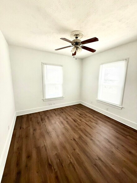 Building Photo - 3203 Ave A