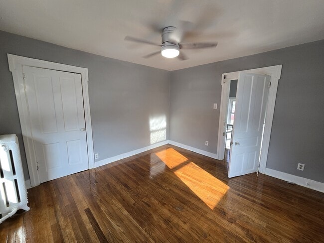 Building Photo - 214 2nd St SW