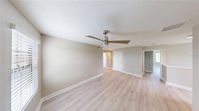 Building Photo - 6207 Colmar Pl