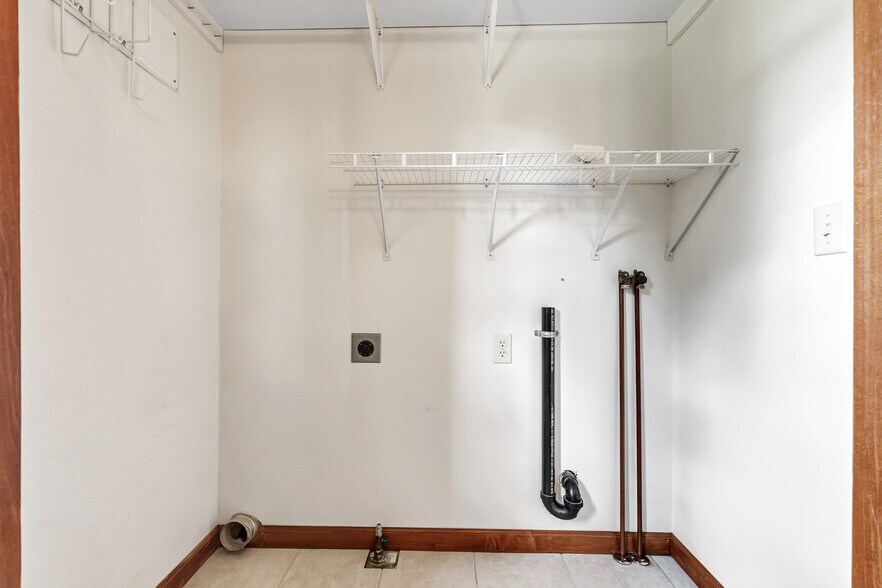 Building Photo - 234 Cavil Way