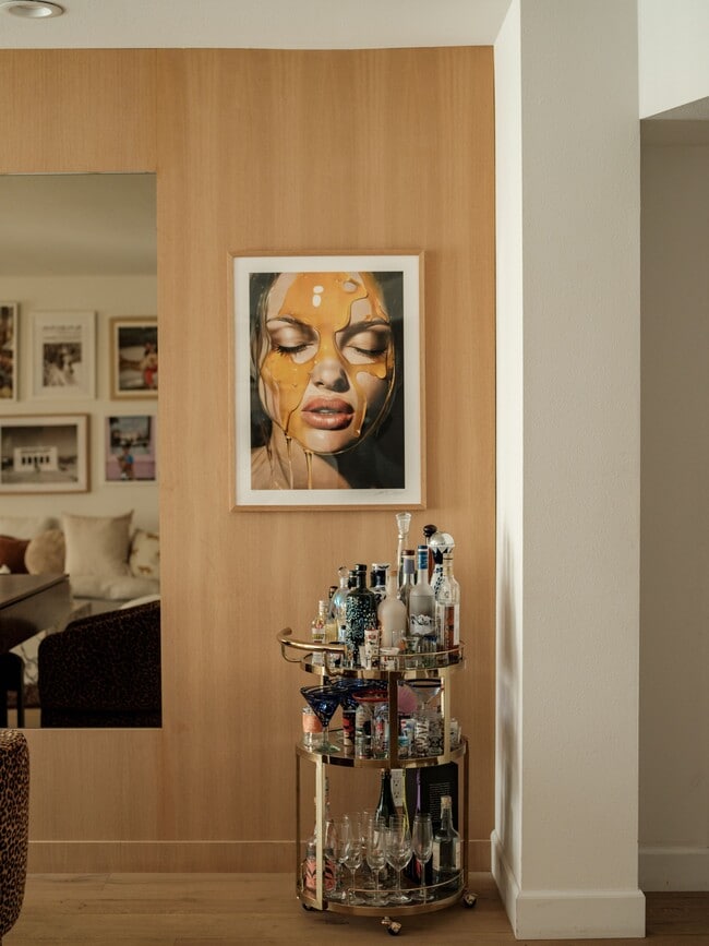 Building Photo - 10648 Woodbridge St