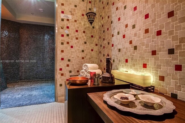 Building Photo - 6801 Collins Ave