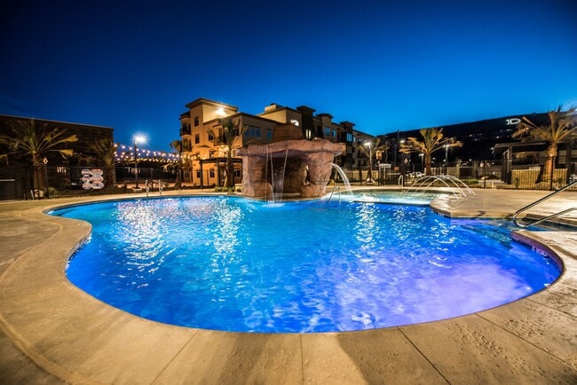 Building Photo - Joule Plaza