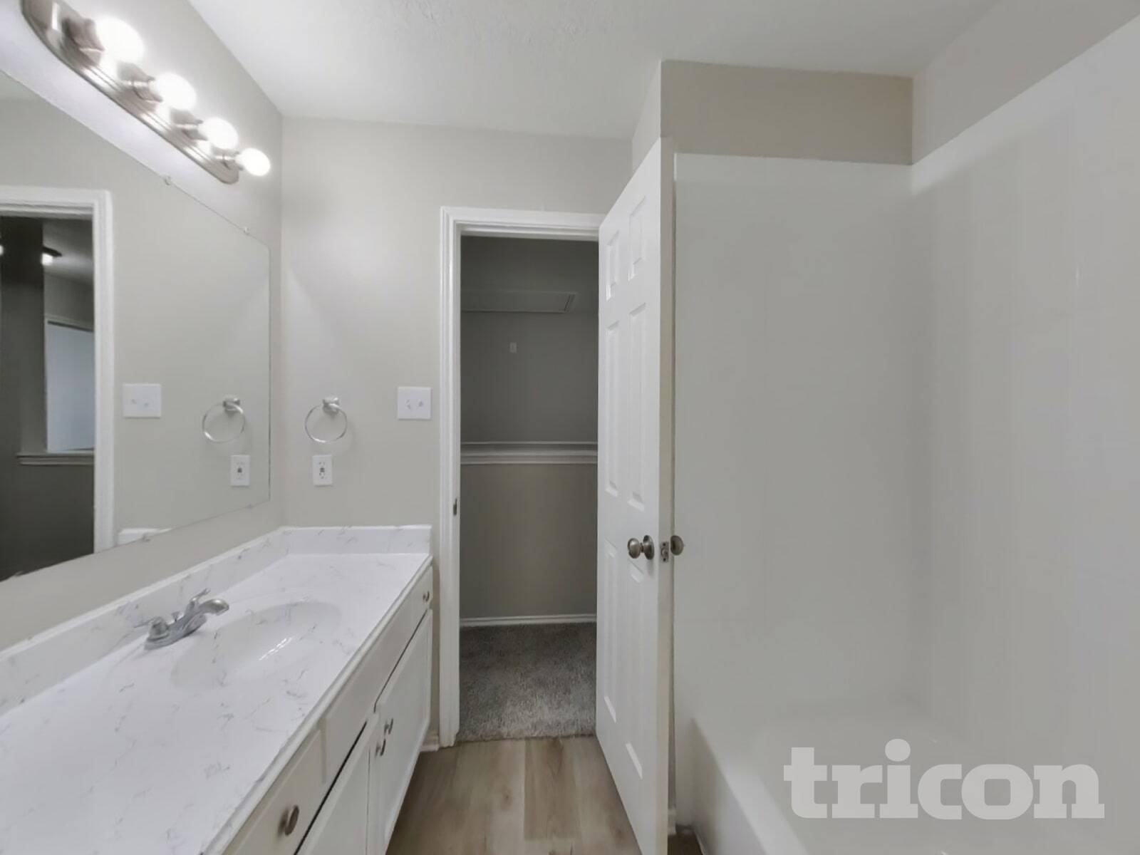 Building Photo - 3703 Bent Springs Ln