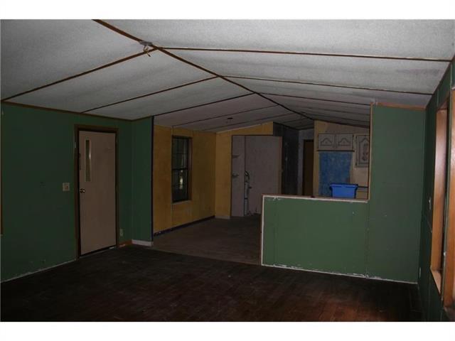 Building Photo - 154 Southlake Dr.