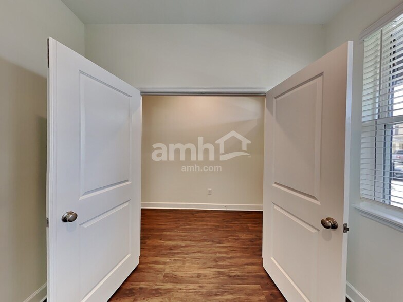 Building Photo - 3191 Artemisia Ln