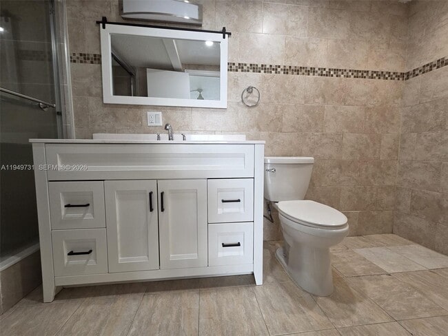 Building Photo - 2903 NE 163rd St