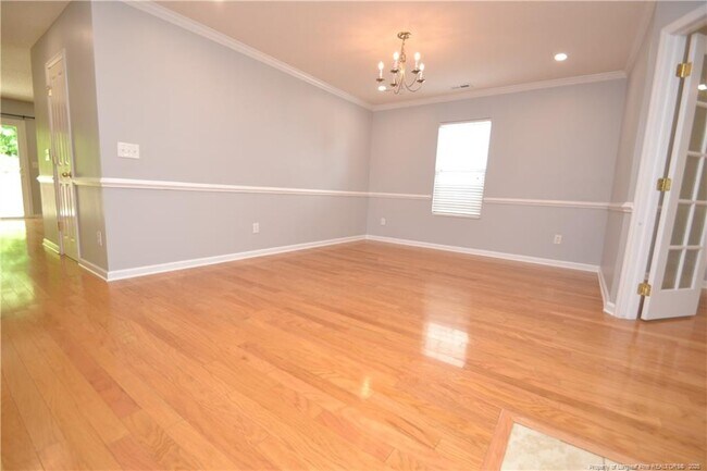 Building Photo - 2804 Thoreau Dr
