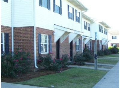 Building Photo - Heritage Manor Apartments