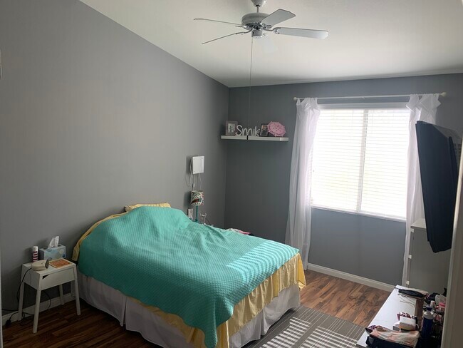 Building Photo - 1205 Simms Ave