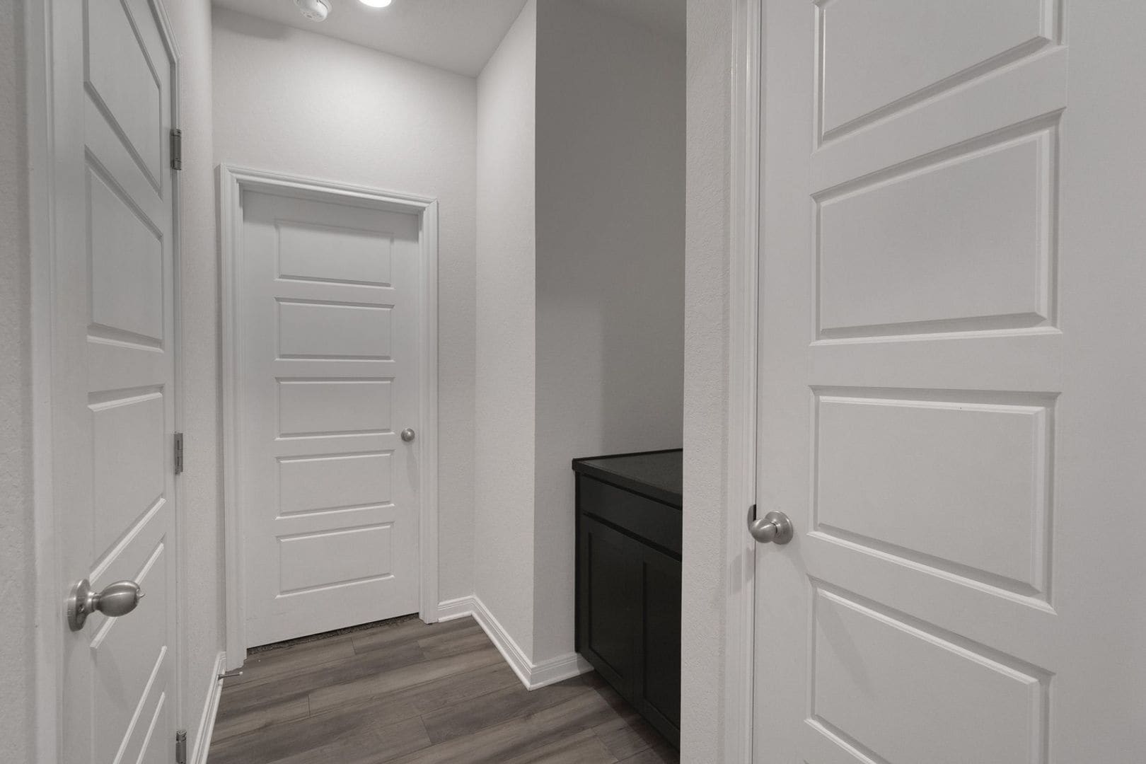 Building Photo - 3025 Charyn Wy