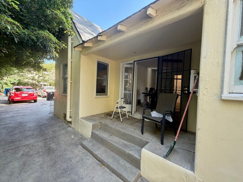 Building Photo - 14119 Erwin St