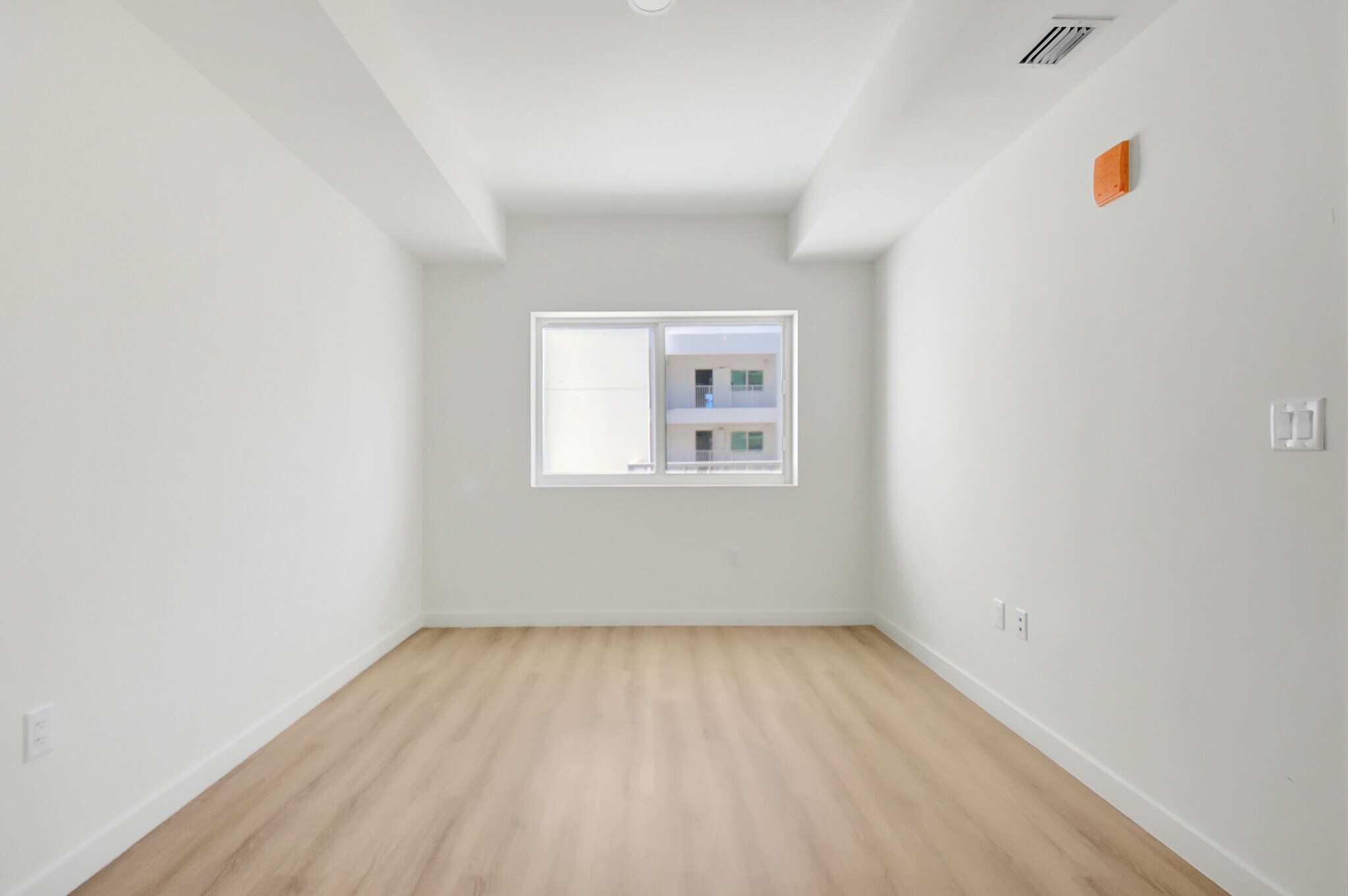 Building Photo - 1710 N J Ter