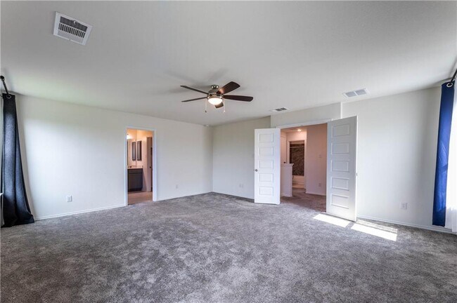 Building Photo - 316 Los Cobos Ln
