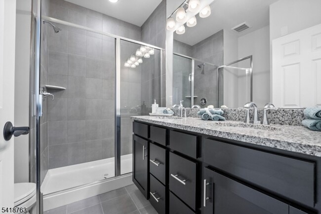 Building Photo - 39 Robeson St