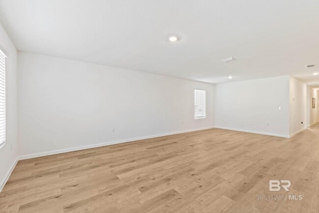 Building Photo - 19349 Gray Horse Dr