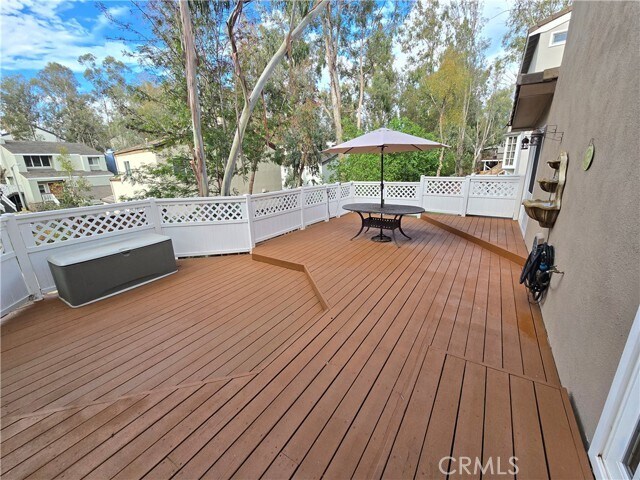 Building Photo - 24832 Forest Knoll Ln