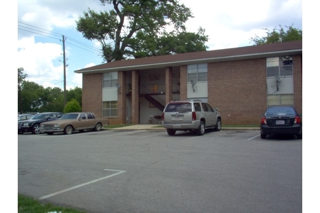 Building Photo - Glynwood Apartments