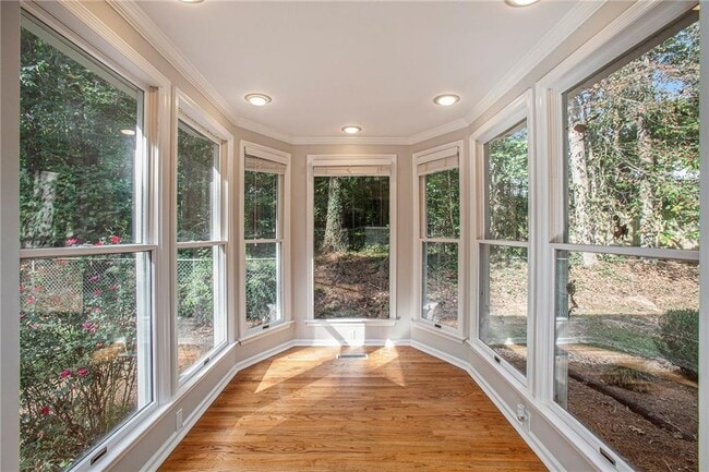 Building Photo - 390 Waverly Hall Cir
