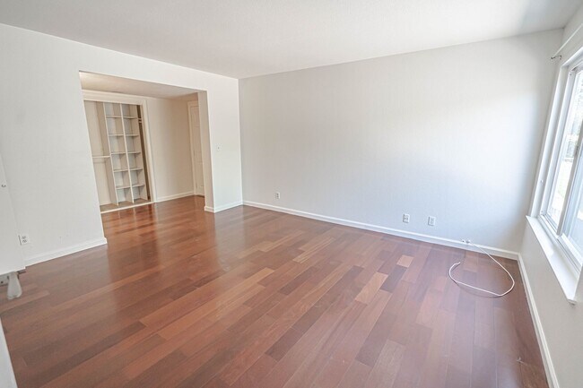 Building Photo - 27020 Rio Pecos Dr