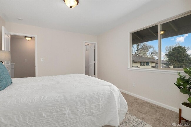 Building Photo - 3723 S Granby Way