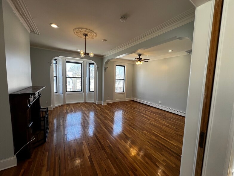 Living Room 1 - 21 Sherman Pl