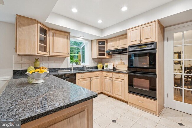 Building Photo - 13204 Lantern Hollow Dr