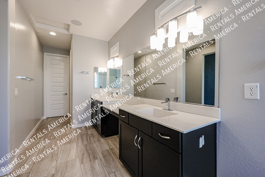 Building Photo - 7067 W Jasper Dr