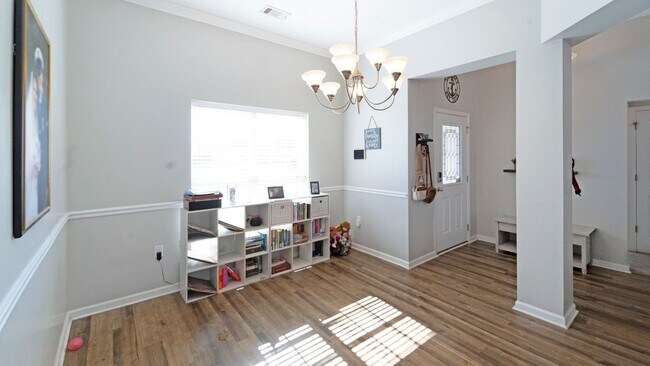 Building Photo - Savannah Sweetwater Station 3-Bed Home with Patio & Large Yard