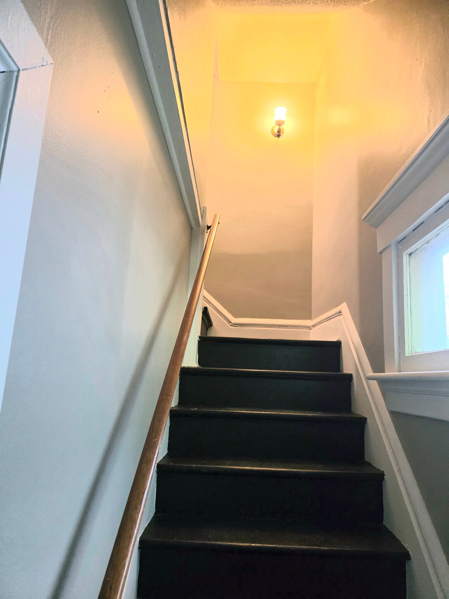 Stair case - 220 E Oakland Ave