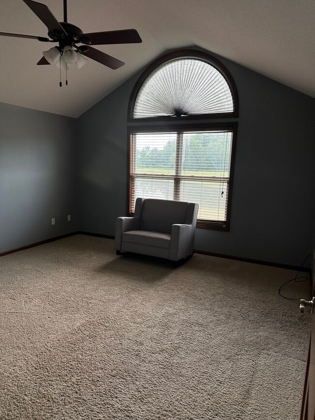 Building Photo - Charming 3BR House in Roanoke