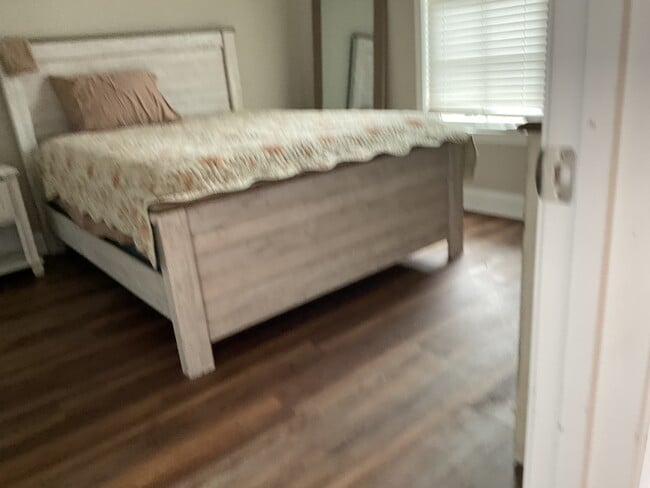 Building Photo - 159 W 1st St