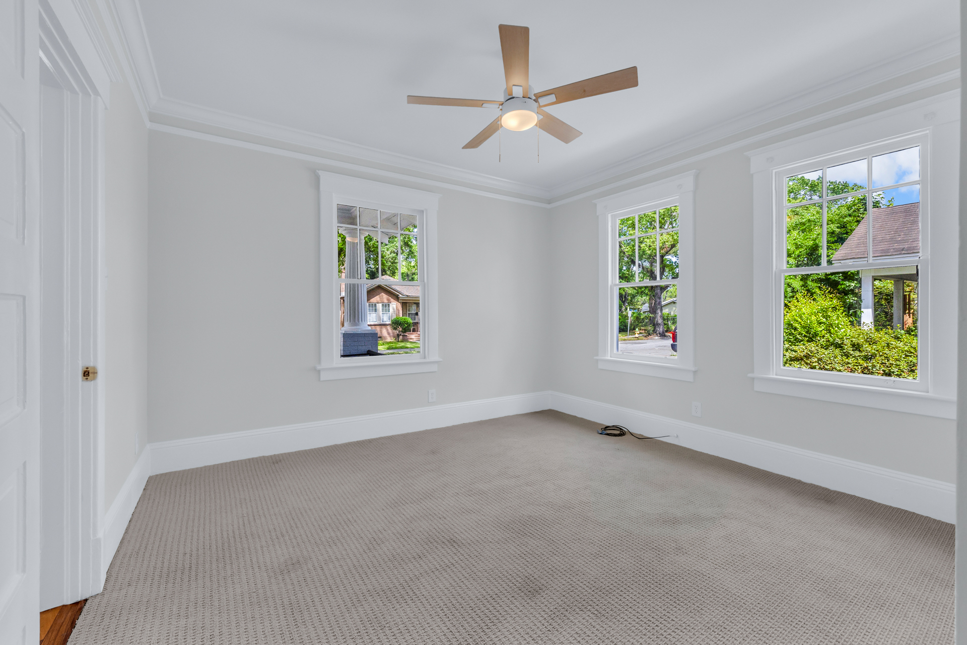 Building Photo - 717 Seiler Ave
