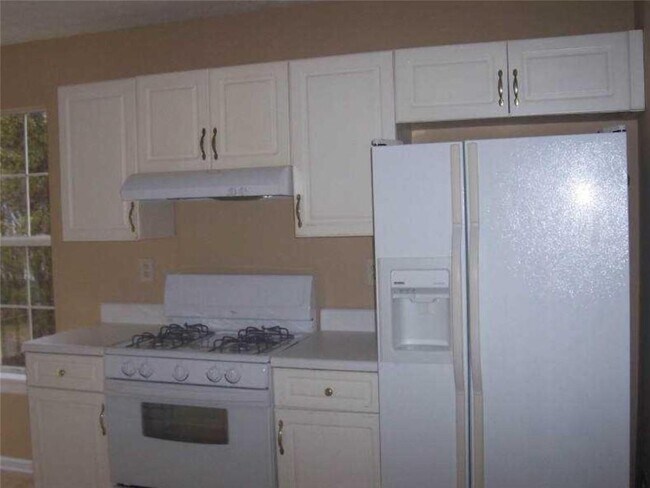 Building Photo - 3500 Park Bluff Ln NW
